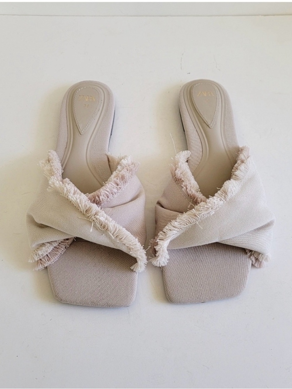 Zara Frayed Cross-Band Slide Mules in Light Beige 38